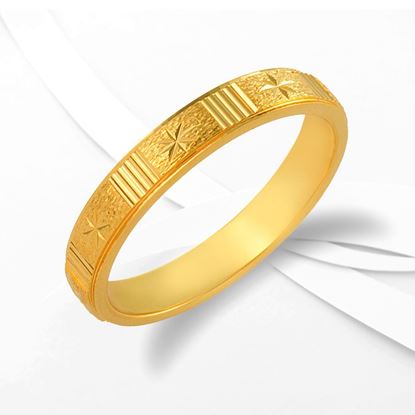Picture of Textured Star with Simple Lines Ring Band Gold Plated