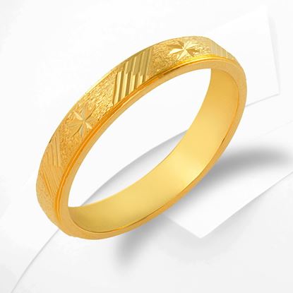 Picture of Textured Star with Slant Lines Ring Band Gold Plated