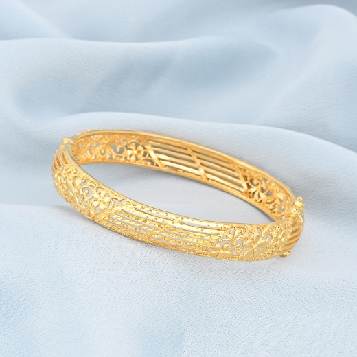 gold plated flower bangle