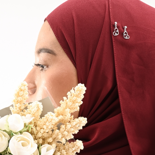 love heart hijab pin for her