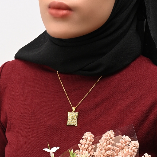 women small rectangle pendant