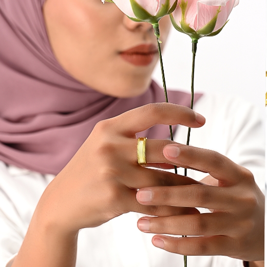 Wide Classic Ring for women