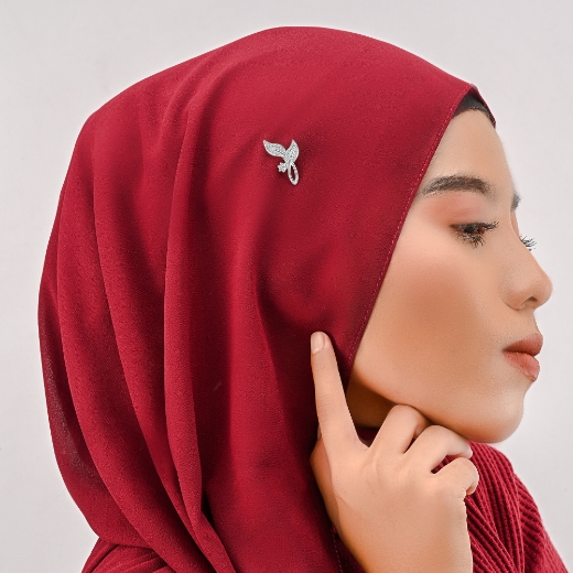 mini cz leaf brooch for women