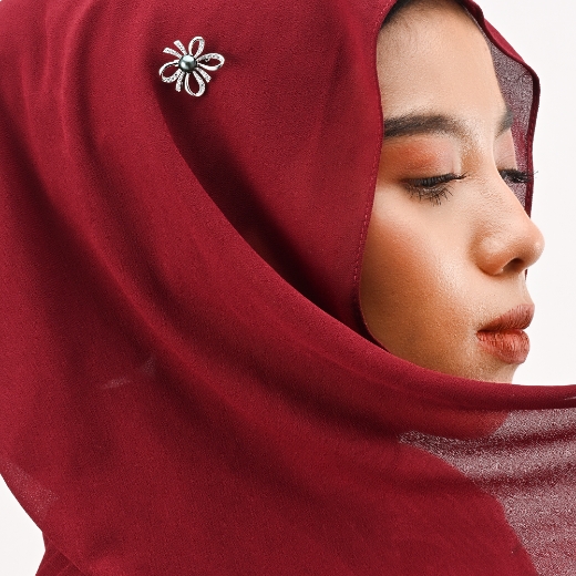 Small Ribbon Brooch for women