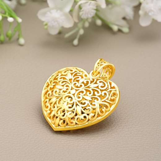 gold heart necklace